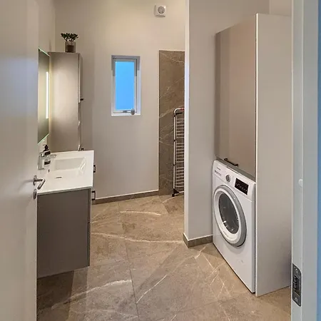 3 Bedroom Awesome In * Haderslev